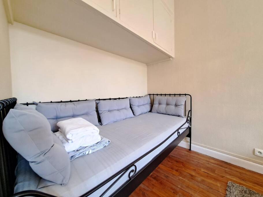 Perth, Bel Appartement Lumineux Reims Eksteriør bilde